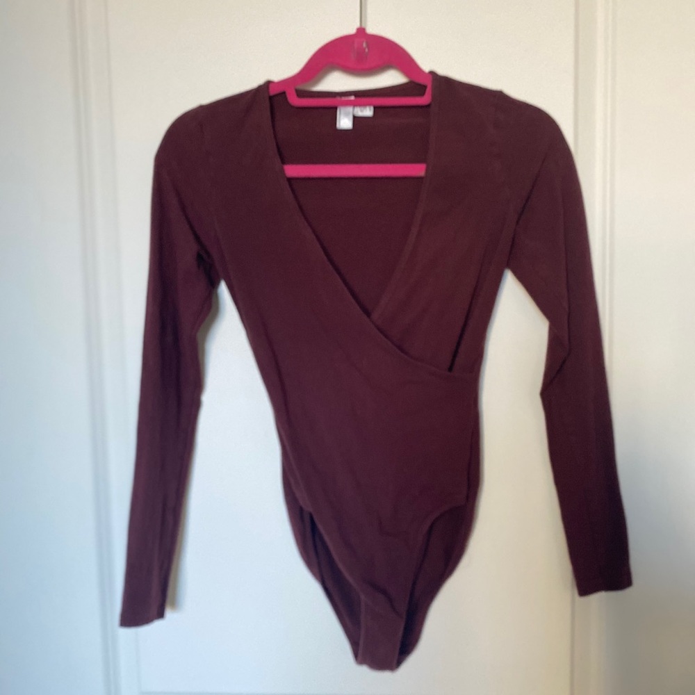 AMERICAN APPAREL BURGUNDY BODY SUIT